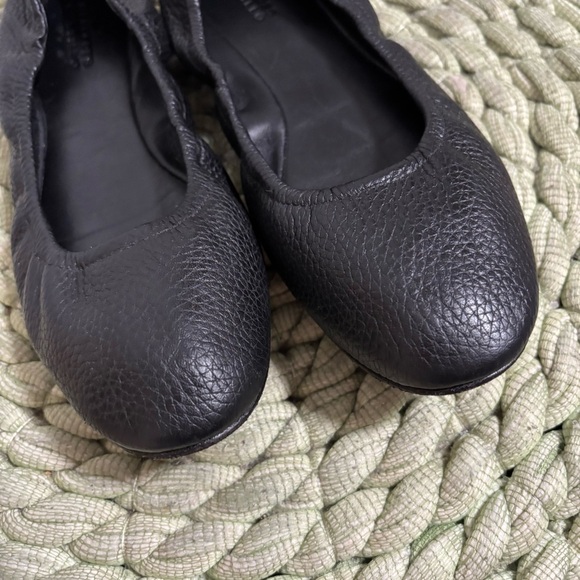 Mercedes Castillo Carola Black Pebbled Leather Slip On Ballet Flats - Picture 5 of 9